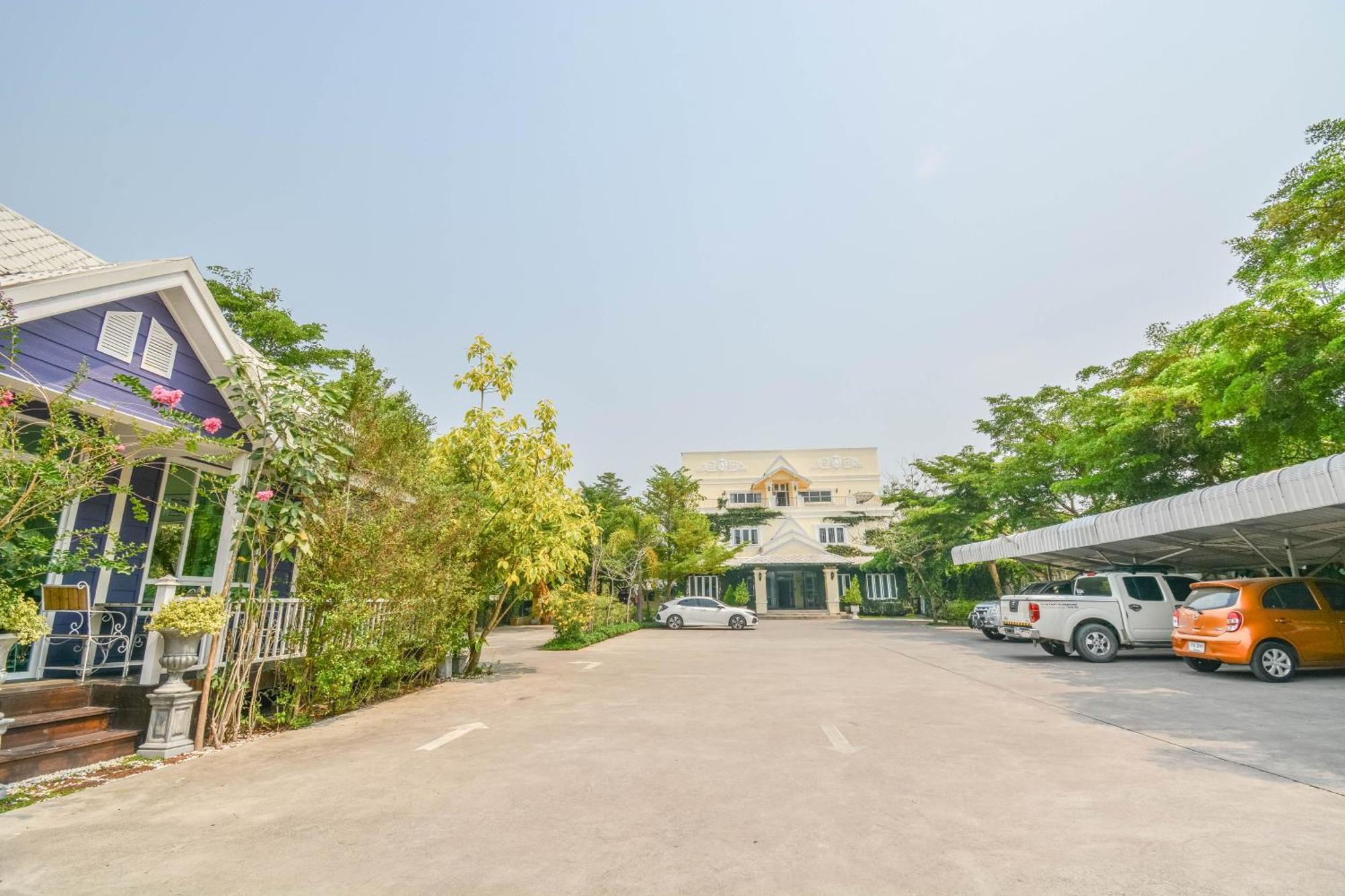 The Target Residence Chiang Rai Esterno foto