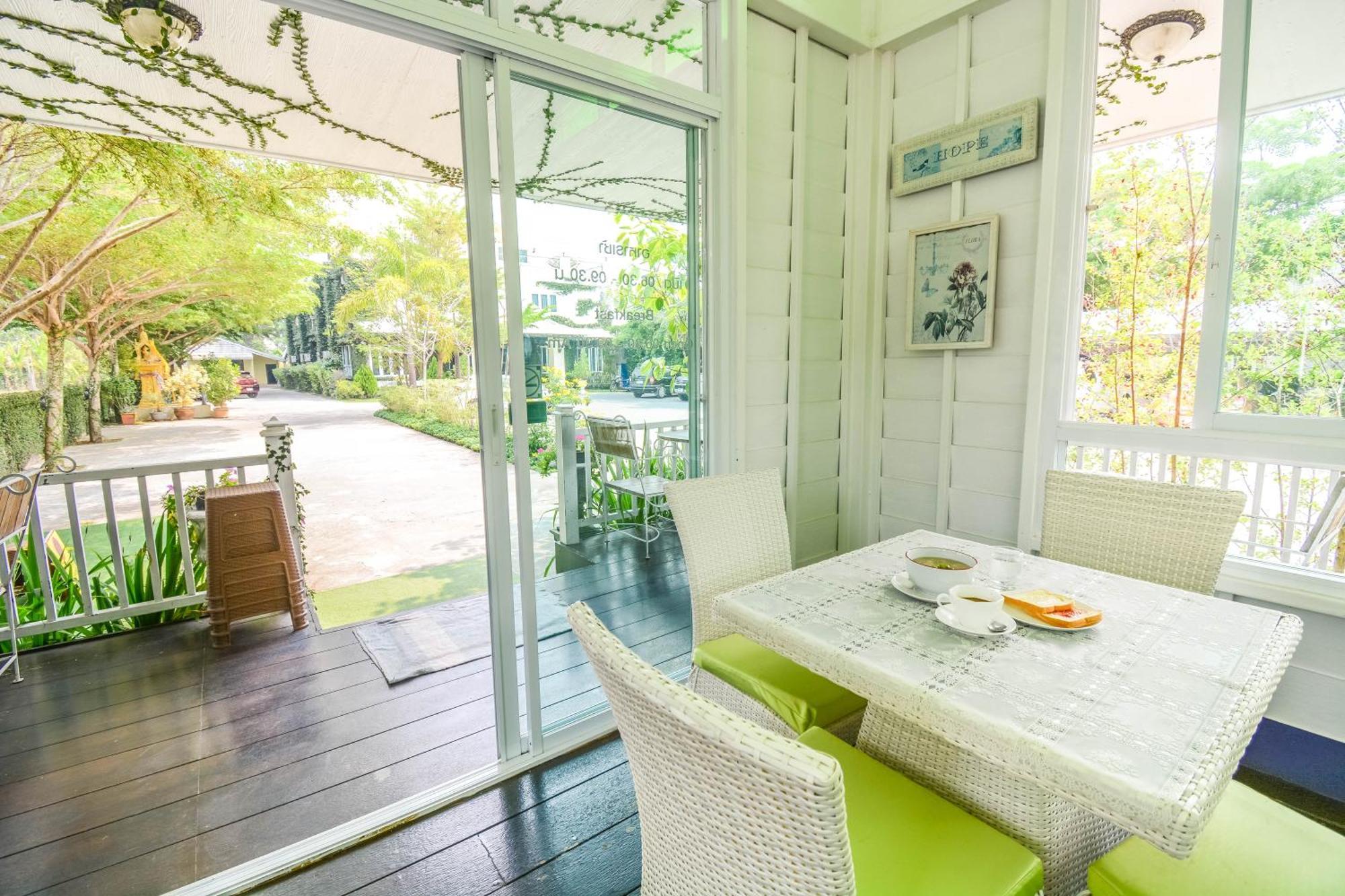 The Target Residence Chiang Rai Esterno foto